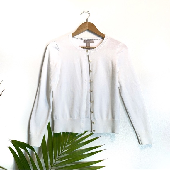 Banana Republic Sweaters - BANANA REPUBLIC White Cardigan Banana Republic Sweaters - BANANA REPUBLIC White Cardigan